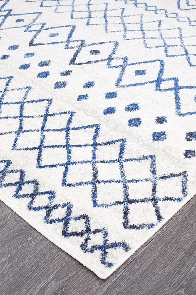 Oasis Nadia White Blue Rustic Tribal Rug - Image 3